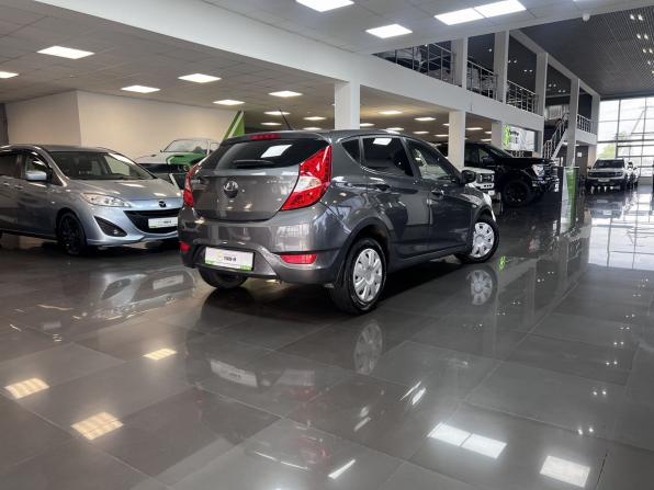 Hyundai Solaris I с пробегом 2012 года, цена 625 000 рублей, 251788 км, хэтчбек, Автокод Объявления