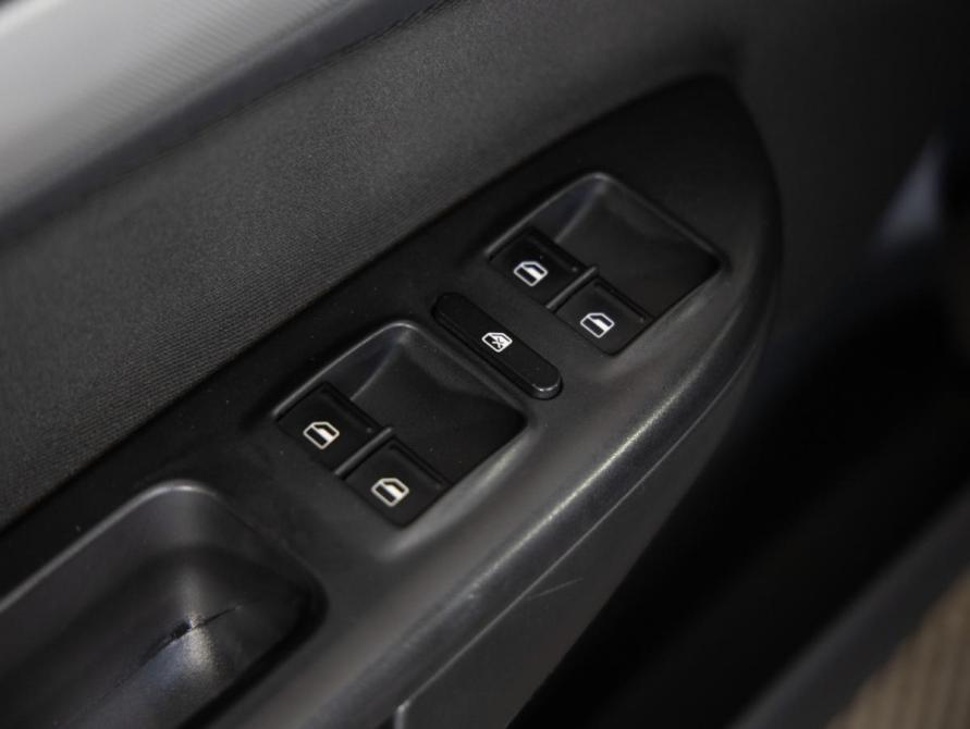 Skoda Octavia II (A5) Рестайлинг Санкт-Петербург  - изображение 20