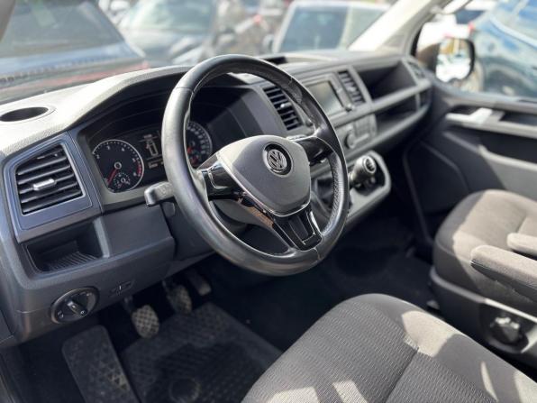 Volkswagen Caravelle T6 с пробегом 2016 года, цена 3 650 000 рублей, 87813 км, минивэн, Автокод Объявления