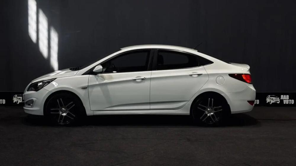 Hyundai Solaris I Рестайлинг Смоленск  - изображение 7
