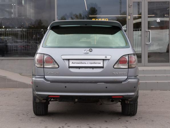 Lexus RX I с пробегом 2002 года, цена 800 000 рублей, 342214 км, внедорожник, Автокод Объявления