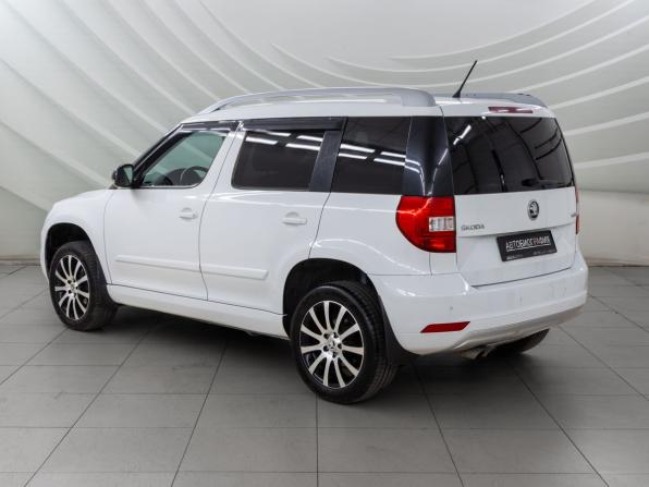 Skoda Yeti I Рестайлинг с пробегом 2016 года, цена 1 248 000 рублей, 130543 км, внедорожник, Автокод Объявления