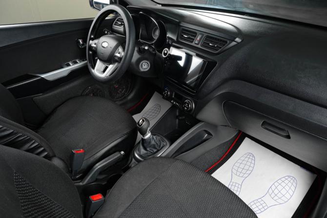 Kia Rio III с пробегом 2013 года, цена 899 000 рублей, 156000 км, седан, Автокод Объявления