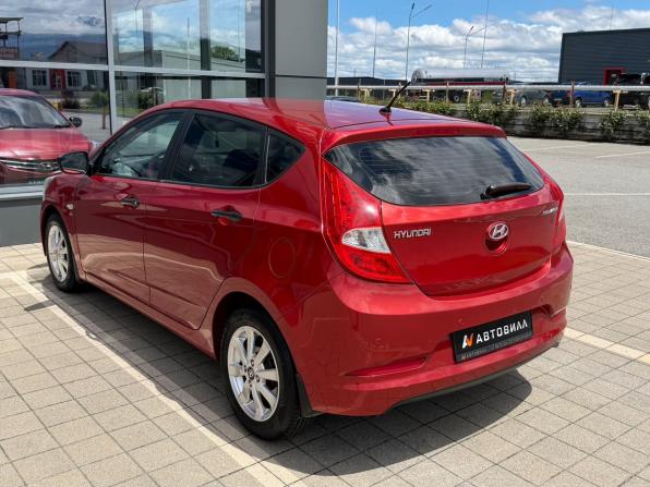Hyundai Solaris I Рестайлинг с пробегом 2015 года, цена 950 000 рублей, 224973 км, хэтчбек, Автокод Объявления