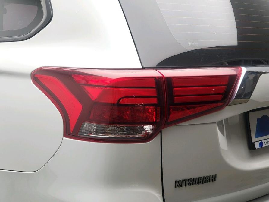 Mitsubishi Outlander III Рестайлинг 2 Мурманск  - изображение 9