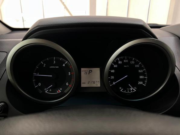 Toyota Land Cruiser Prado 150 Series с пробегом 2012 года, цена 2 969 000 рублей, 217676 км, внедорожник, Автокод Объявления