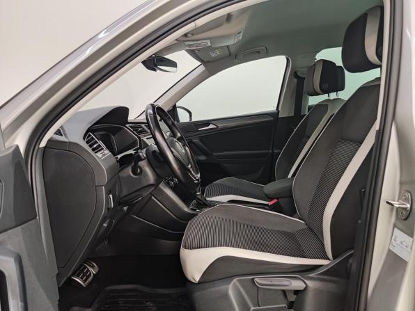 Volkswagen Tiguan II с пробегом 2018 года, цена 1 888 000 рублей, 264000 км, внедорожник, Автокод Объявления