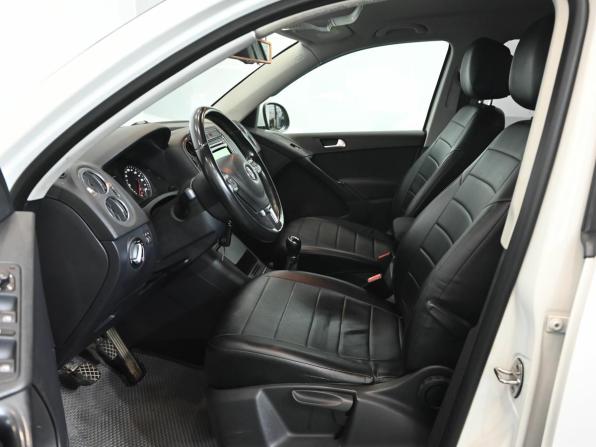 Volkswagen Tiguan I Рестайлинг с пробегом 2014 года, цена 1 250 000 рублей, 237744 км, внедорожник, Автокод Объявления
