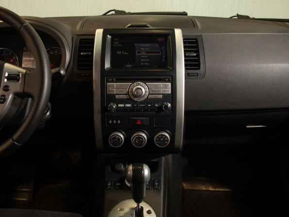 Nissan X-Trail II Рестайлинг с пробегом 2011 года, цена 1 230 000 рублей, 261849 км, внедорожник, Автокод Объявления