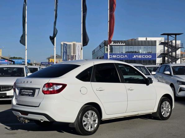 Lada (ВАЗ) Granta I Рестайлинг с пробегом 2023 года, цена 913 000 рублей, 13758 км, лифтбек, Автокод Объявления