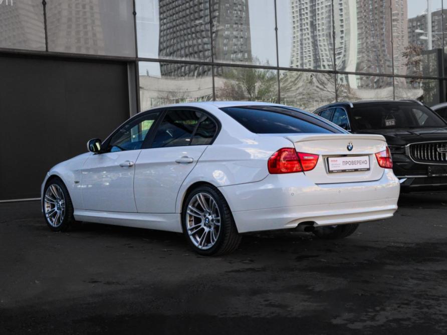 BMW 3 серии V (E90/E91/E92/E93) Рестайлинг Москва  - изображение 6