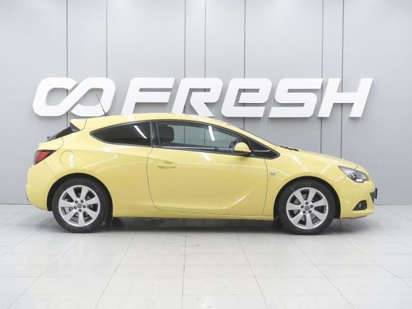Opel Astra J Рестайлинг с пробегом 2012 года, цена 747 000 рублей, 243846 км, хэтчбек, Автокод Объявления