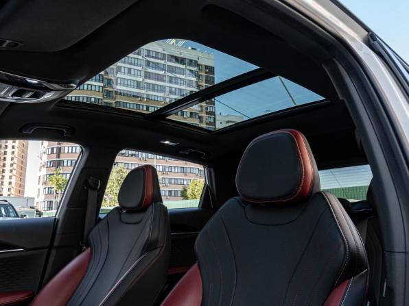 Geely Coolray I Рестайлинг с пробегом 2023 года, цена 2 120 000 рублей, 16315 км, внедорожник, Автокод Объявления