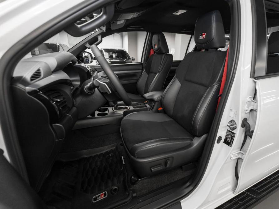Toyota Hilux VIII Рестайлинг 2 Москва  - изображение 9