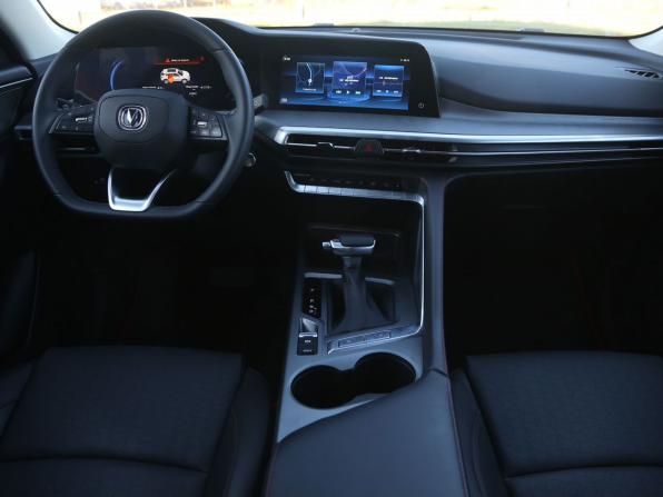 Changan CS35 Plus I Рестайлинг с пробегом 2023 года, цена 1 820 000 рублей, 25000 км, внедорожник, Автокод Объявления
