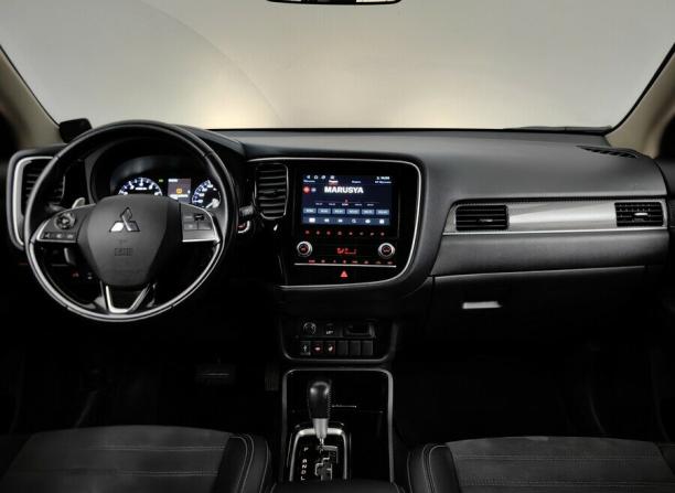 Mitsubishi Outlander III Рестайлинг 3 с пробегом 2022 года, цена 2 111 000 рублей, 190383 км, внедорожник, Автокод Объявления