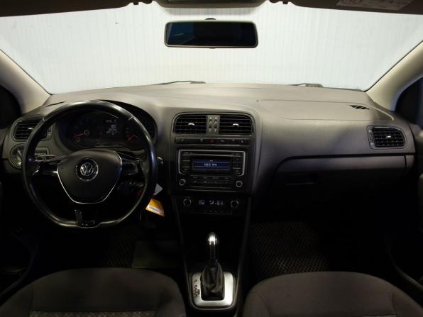 Volkswagen Polo V с пробегом 2015 года, цена 1 010 000 рублей, 166734 км, седан, Автокод Объявления