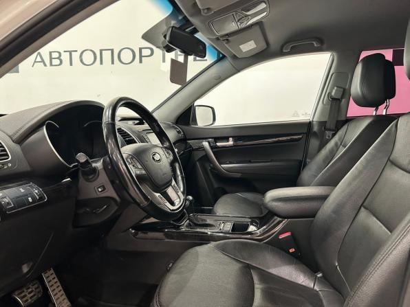 Kia Sorento II Рестайлинг с пробегом 2014 года, цена 1 599 000 рублей, 193600 км, внедорожник, Автокод Объявления