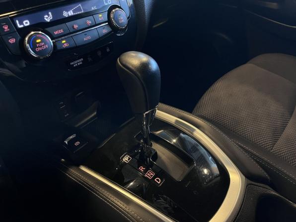 Nissan Qashqai II с пробегом 2016 года, цена 1 690 000 рублей, 118417 км, внедорожник, Автокод Объявления