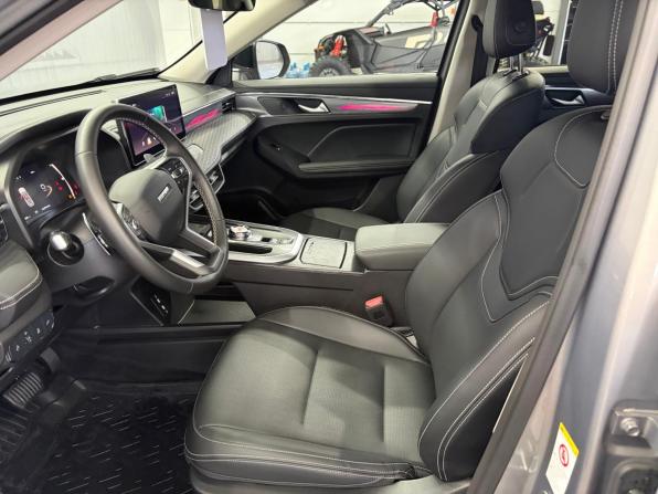 Haval Jolion I Рестайлинг 2 с пробегом 2025 года, цена 2 277 000 рублей, 3543 км, внедорожник, Автокод Объявления