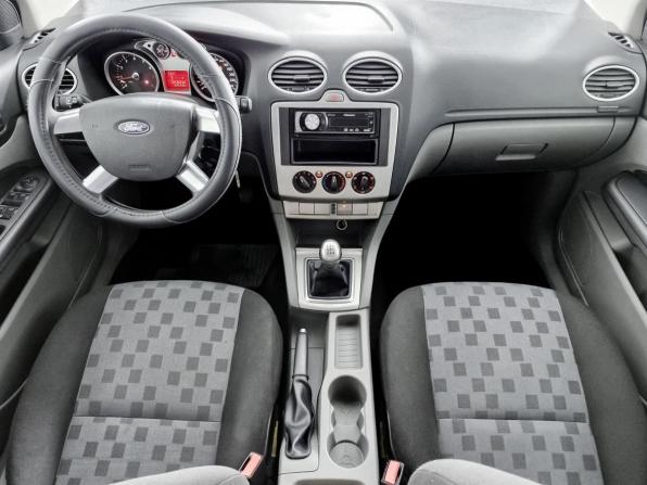 Ford Focus II Рестайлинг с пробегом 2008 года, цена 425 000 рублей, 164762 км, седан, Автокод Объявления