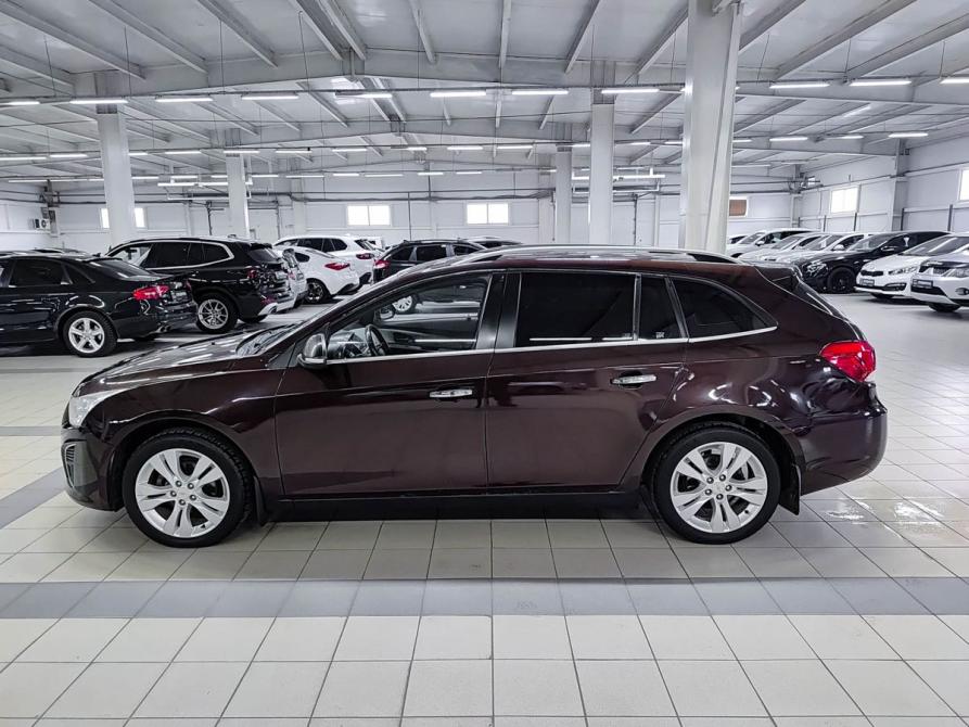Chevrolet Cruze I Рестайлинг Набережные Челны  - изображение 10