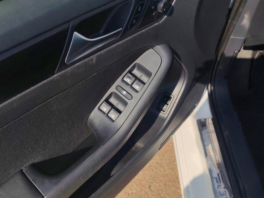 Volkswagen Jetta VI Оренбург  - изображение 13