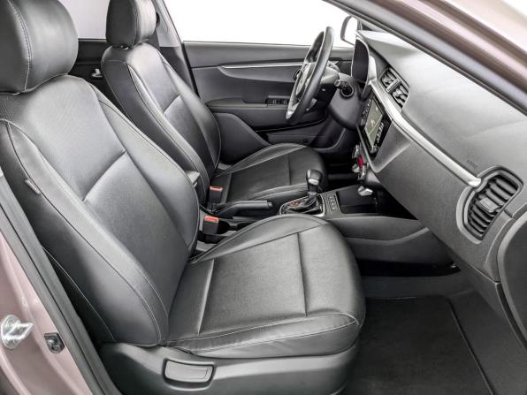 Kia Rio IV Рестайлинг с пробегом 2021 года, цена 1 665 000 рублей, 70404 км, седан, Автокод Объявления