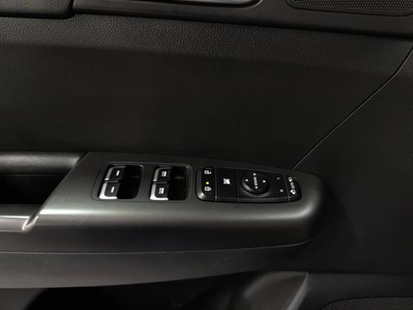 Kia Sportage IV Рестайлинг с пробегом 2019 года, цена 1 870 000 рублей, 101264 км, внедорожник, Автокод Объявления