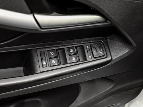 Lada (ВАЗ) Vesta I с пробегом 2021 года, цена 900 000 рублей, 64796 км, седан, Автокод Объявления
