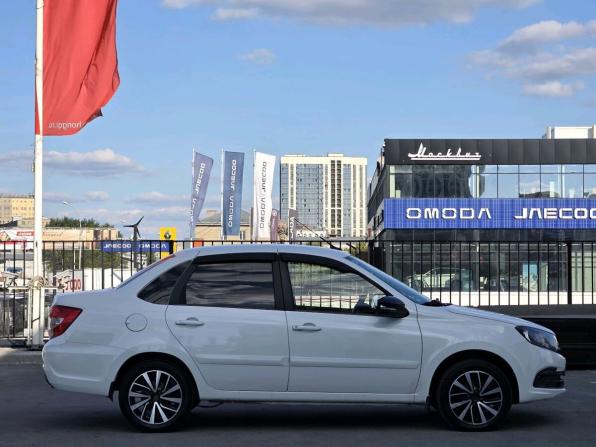 Lada (ВАЗ) Granta I Рестайлинг с пробегом 2020 года, цена 683 000 рублей, 122321 км, седан, Автокод Объявления