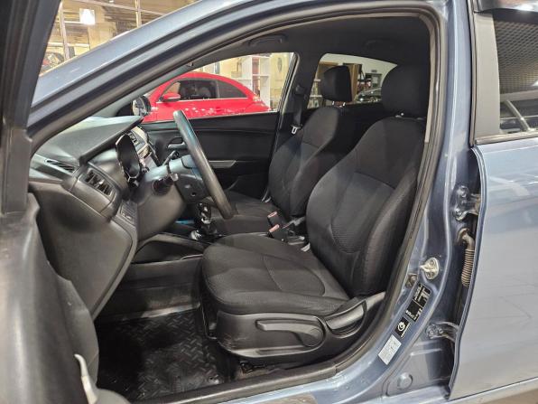 Kia Rio III с пробегом 2013 года, цена 890 000 рублей, 177000 км, седан, Автокод Объявления