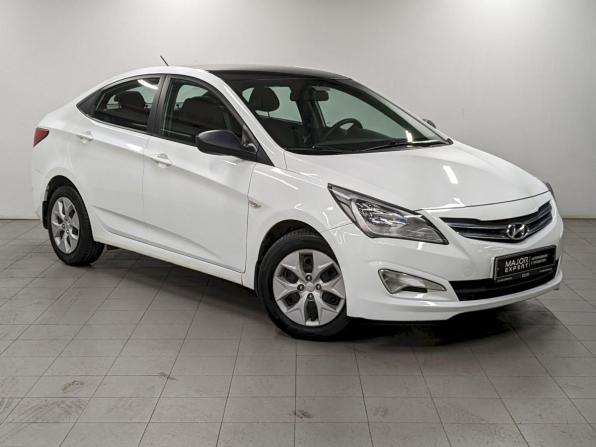 Hyundai Solaris I Рестайлинг с пробегом 2016 года, цена 850 000 рублей, 138300 км, седан, Автокод Объявления