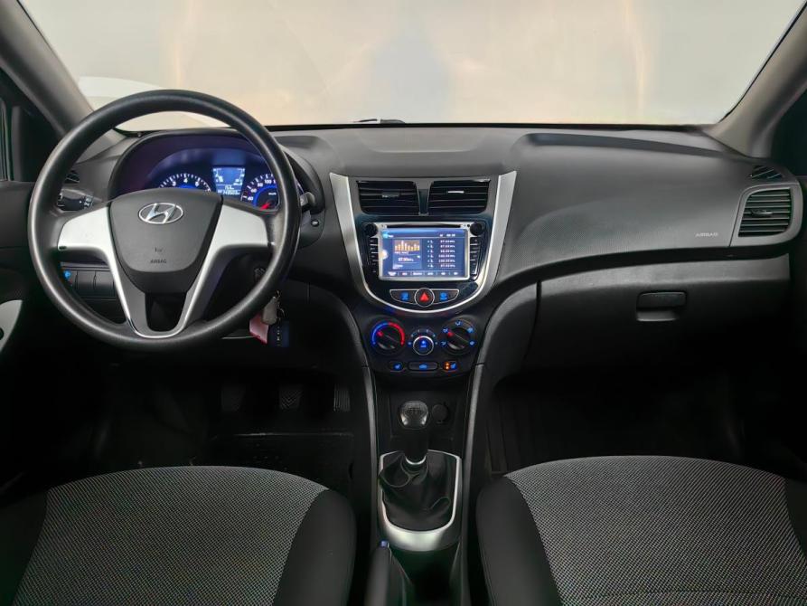 Hyundai Solaris I Москва  - изображение 6