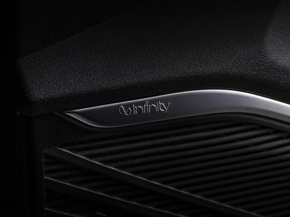 Geely Monjaro I Рестайлинг с пробегом 2025 года, цена 3 898 000 рублей, 10050 км, внедорожник, Автокод Объявления