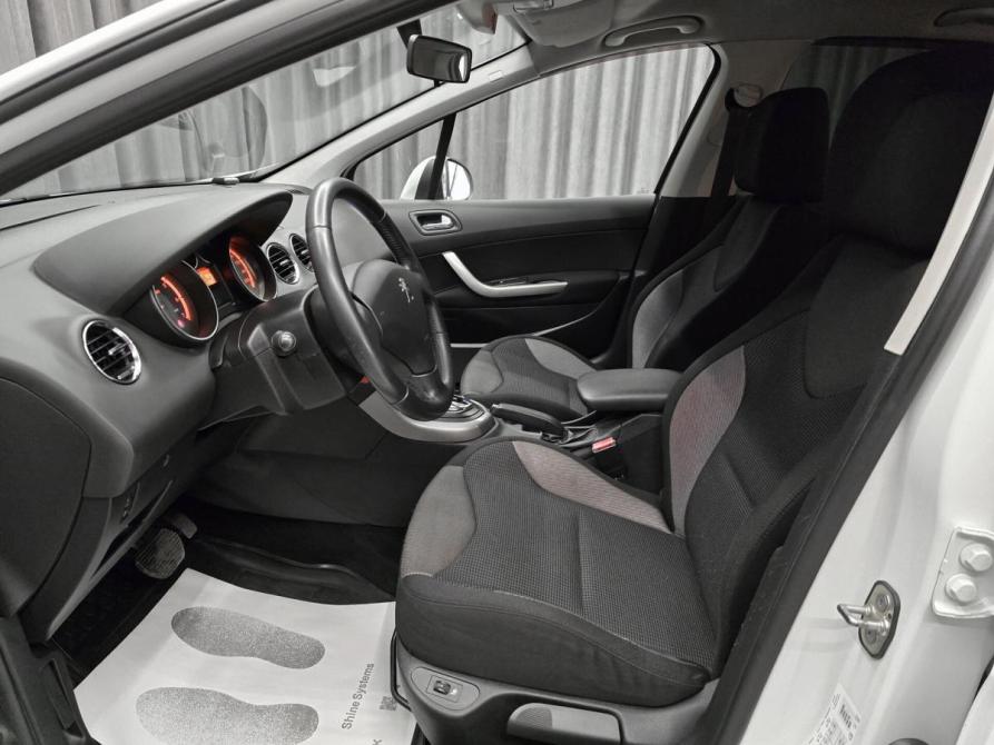 Peugeot 308 I Рестайлинг Красноярск  - изображение 14