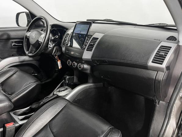 Citroen C-Crosser с пробегом 2012 года, цена 972 000 рублей, 329426 км, внедорожник, Автокод Объявления