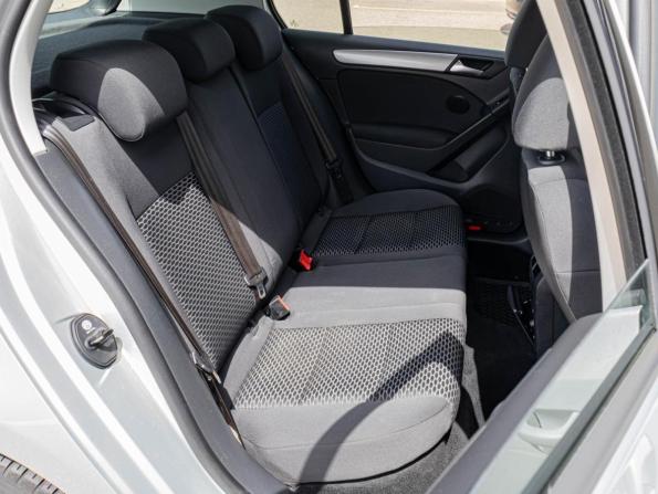 Volkswagen Golf VI с пробегом 2011 года, цена 829 000 рублей, 142020 км, хэтчбек, Автокод Объявления
