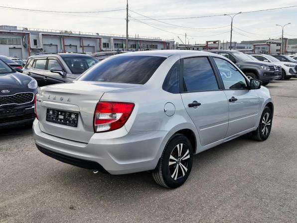 Lada (ВАЗ) Granta I Рестайлинг с пробегом 2022 года, цена 679 000 рублей, 96635 км, седан, Автокод Объявления