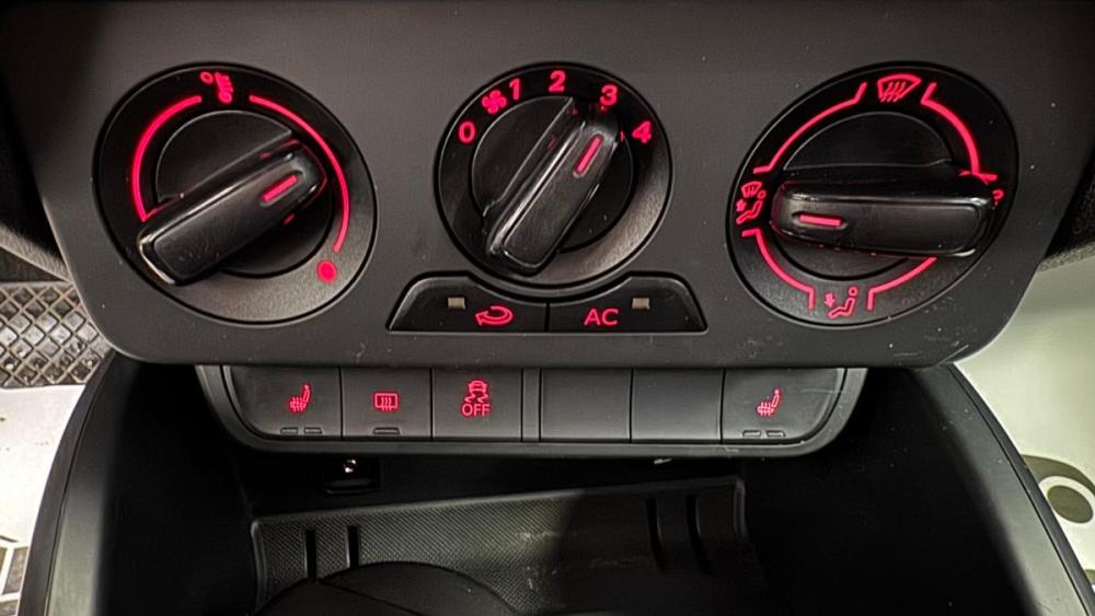 Audi A1 I (8X) Липецк  - изображение 12