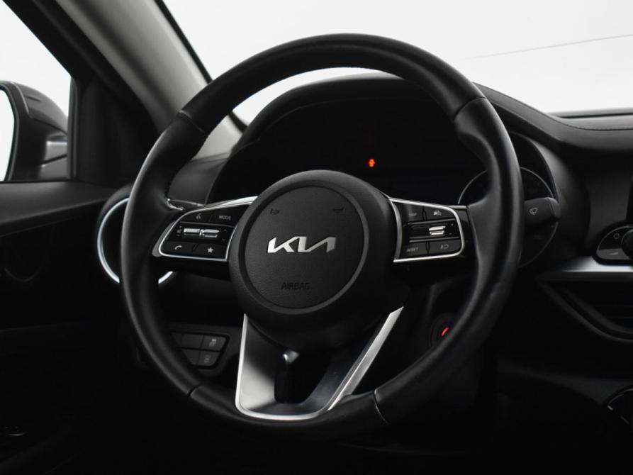 Kia Cerato IV Рестайлинг Санкт-Петербург  - изображение 14
