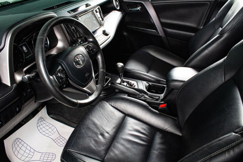 Toyota RAV4 IV (XA40) Рестайлинг Сургут  - изображение 9