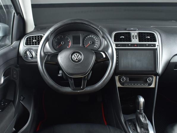 Volkswagen Polo V Рестайлинг с пробегом 2016 года, цена 1 049 995 рублей, 149983 км, седан, Автокод Объявления