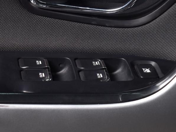 Kia Ceed II Рестайлинг с пробегом 2015 года, цена 969 999 рублей, 171508 км, хэтчбек, Автокод Объявления
