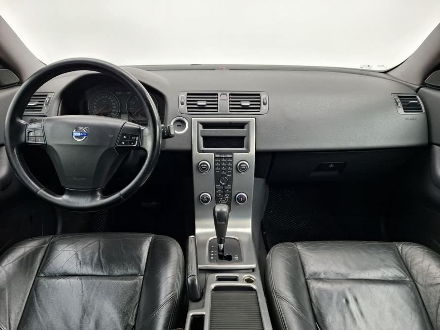 Volvo C30 I Москва  - изображение 12