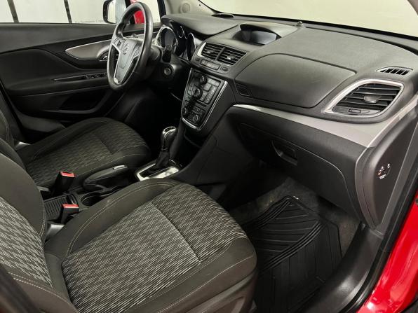 Opel Mokka I с пробегом 2015 года, цена 925 000 рублей, 68918 км, внедорожник, Автокод Объявления