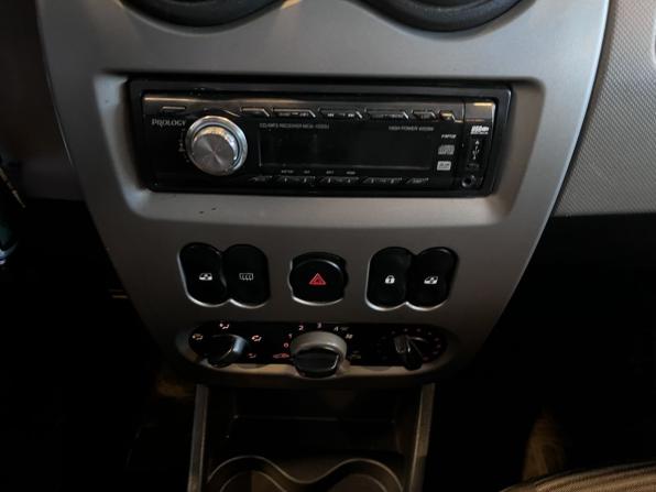 Renault Logan I Рестайлинг с пробегом 2011 года, цена 270 000 рублей, 387127 км, седан, Автокод Объявления