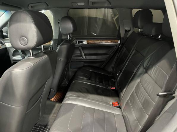 Volkswagen Touareg I Рестайлинг с пробегом 2008 года, цена 1 150 000 рублей, 302538 км, внедорожник, Автокод Объявления