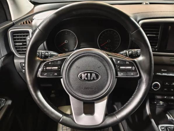 Kia Sportage IV Рестайлинг с пробегом 2019 года, цена 2 245 000 рублей, 214865 км, внедорожник, Автокод Объявления