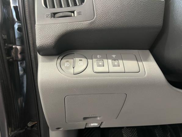 Hyundai H-1 II с пробегом 2010 года, цена 1 130 000 рублей, 445060 км, минивэн, Автокод Объявления